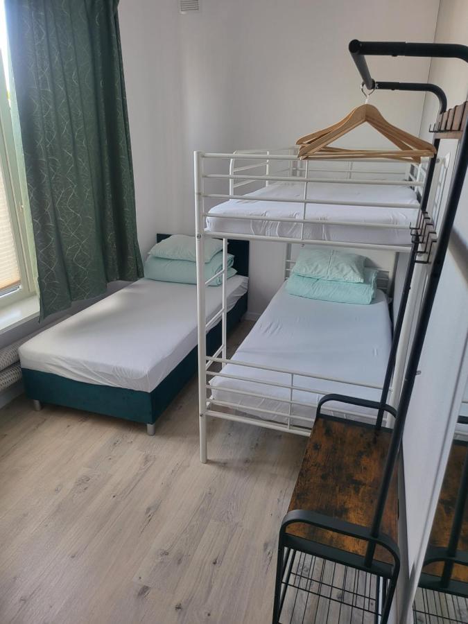 Rooms4Rest Wiertnicza - Private Rooms For Tourists - Atr Consulting Sp, Z O,O, Warszawa Eksteriør bilde