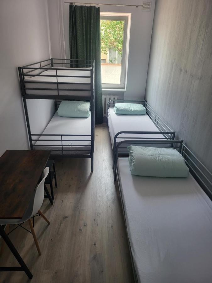 Rooms4Rest Wiertnicza - Private Rooms For Tourists - Atr Consulting Sp, Z O,O, Warszawa Eksteriør bilde