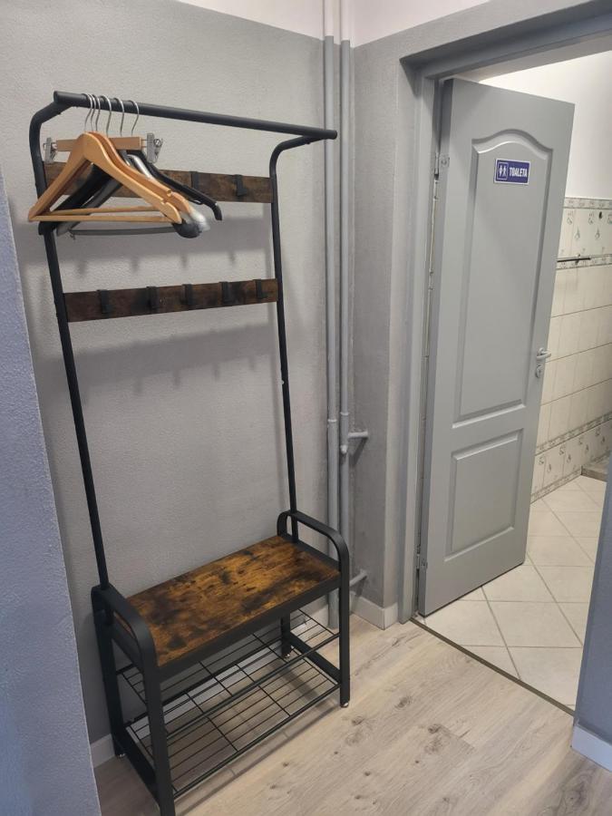 Rooms4Rest Wiertnicza - Private Rooms For Tourists - Atr Consulting Sp, Z O,O, Warszawa Eksteriør bilde