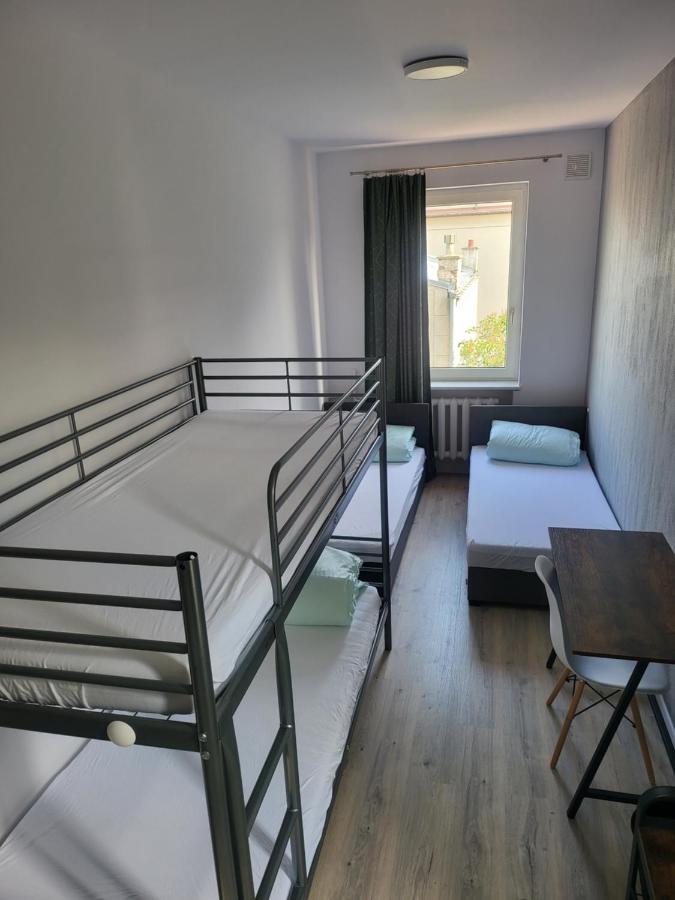 Rooms4Rest Wiertnicza - Private Rooms For Tourists - Atr Consulting Sp, Z O,O, Warszawa Eksteriør bilde
