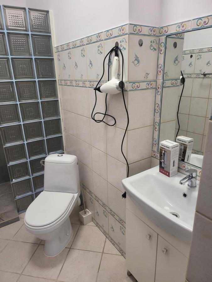 Rooms4Rest Wiertnicza - Private Rooms For Tourists - Atr Consulting Sp, Z O,O, Warszawa Eksteriør bilde