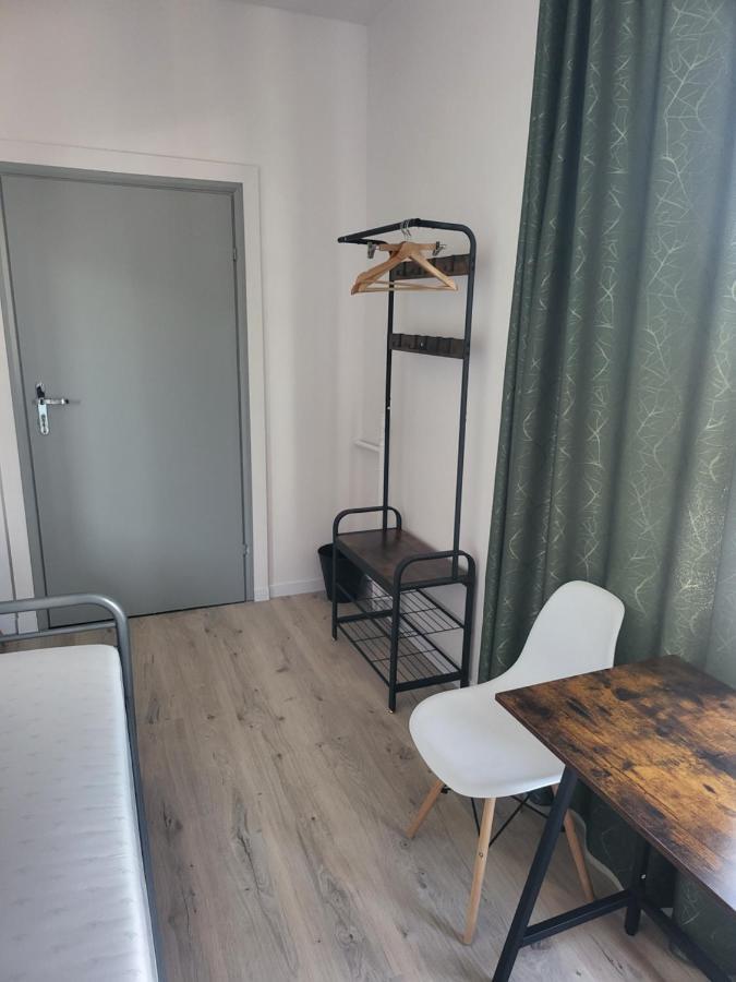 Rooms4Rest Wiertnicza - Private Rooms For Tourists - Atr Consulting Sp, Z O,O, Warszawa Eksteriør bilde
