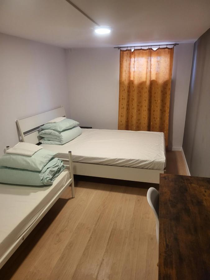 Rooms4Rest Wiertnicza - Private Rooms For Tourists - Atr Consulting Sp, Z O,O, Warszawa Eksteriør bilde